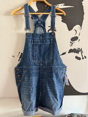 GAP Denim Short Overalls in Medium Blue